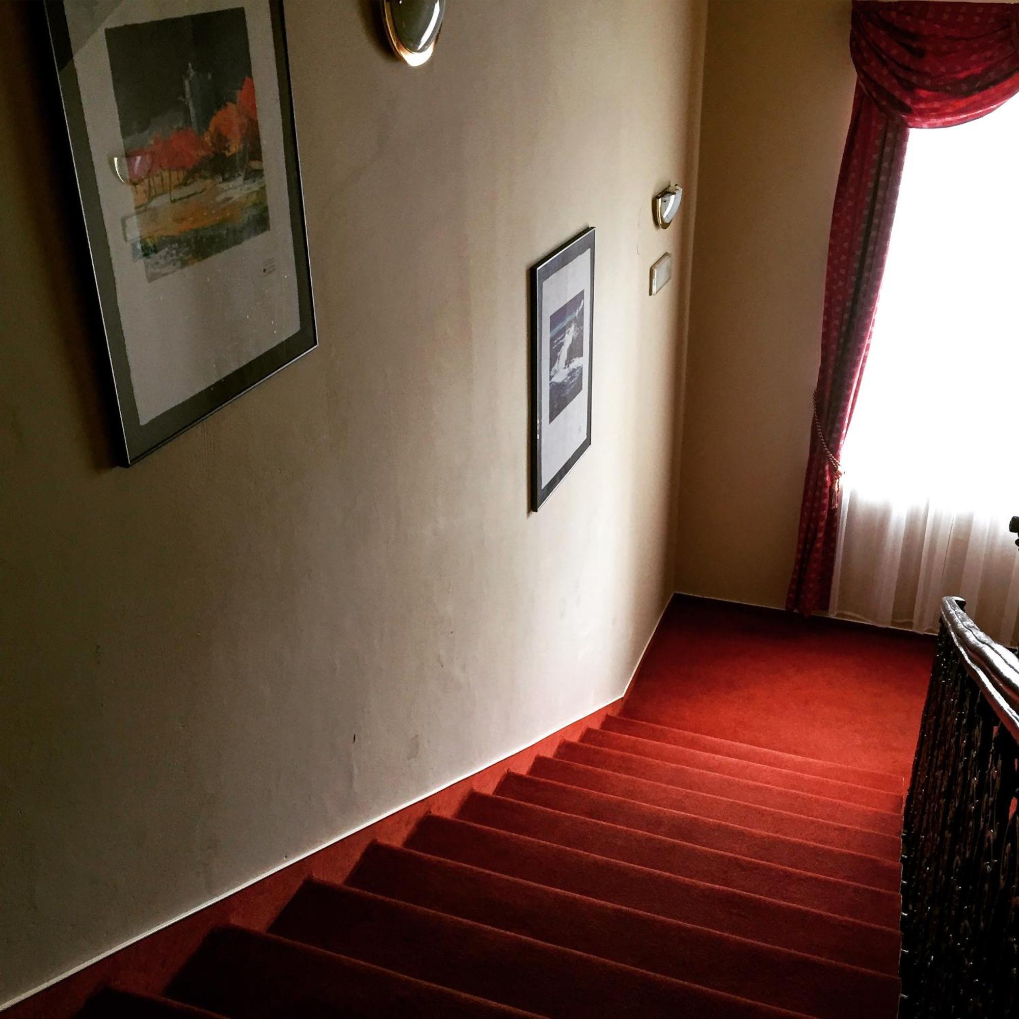 Light Rooms Praha Ruang foto